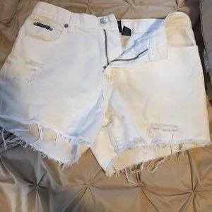 Vintage white polo shorts !